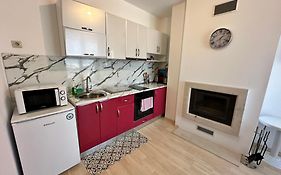 Luxury Apartments In St. John Park
